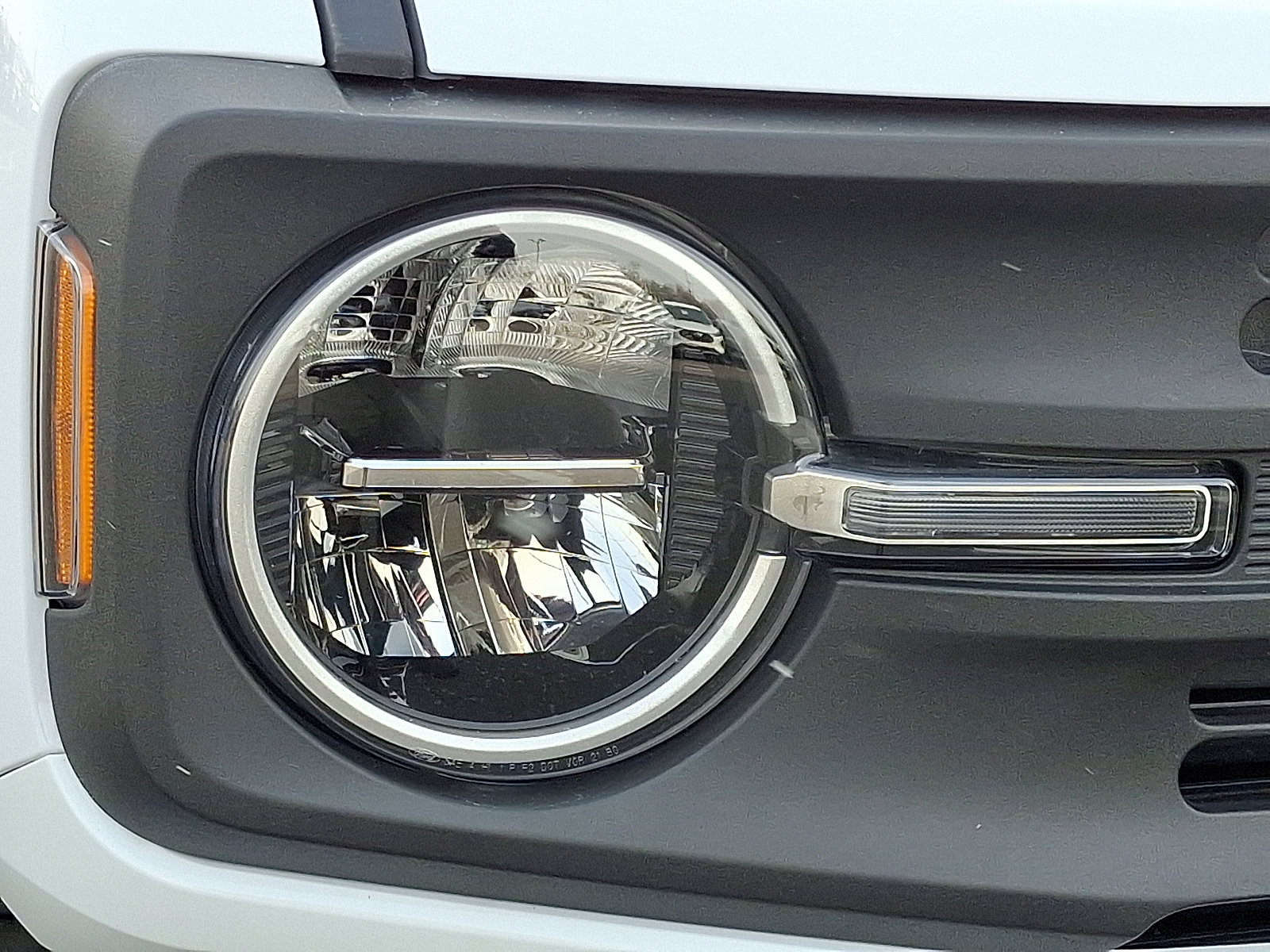 Certified 2024 Ford Bronco Black Diamond image 9