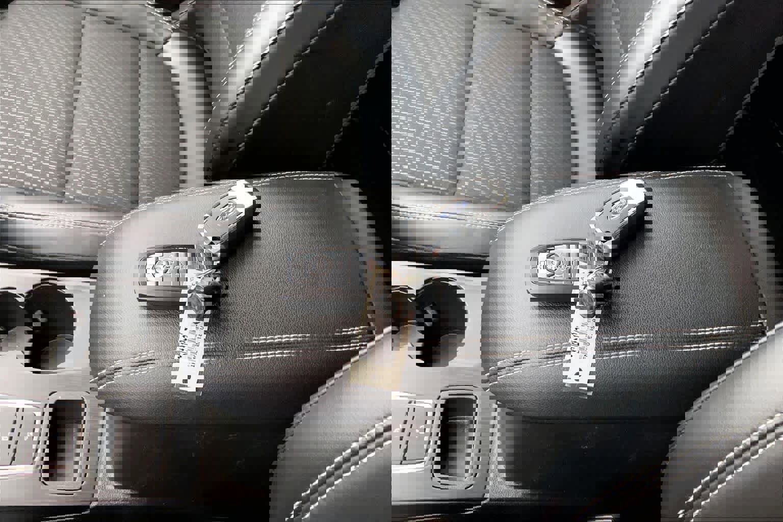 Certified 2025 Ford Escape SE image 14