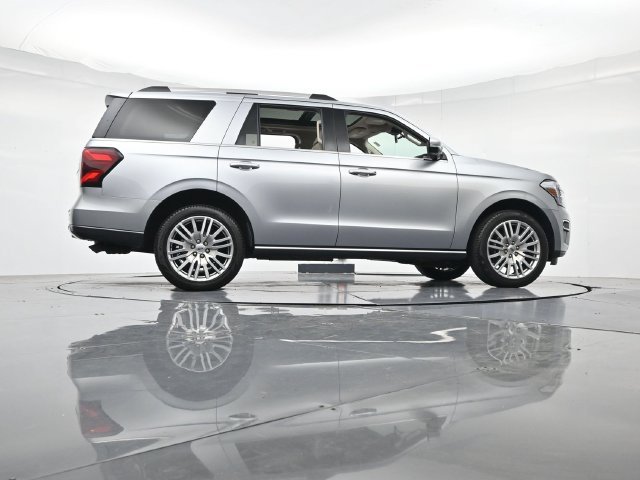 Certified 2024 Ford Expedition Limited RWD image 37