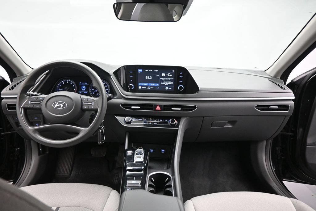 Used 2020 Hyundai Sonata SE w/ Cargo Package FWD image 17