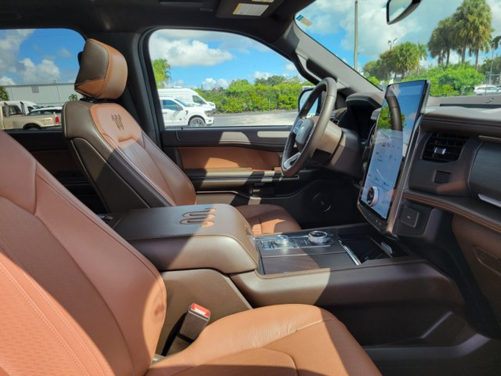 Certified 2024 Ford Expedition Max King Ranch AWD/4WD image 36