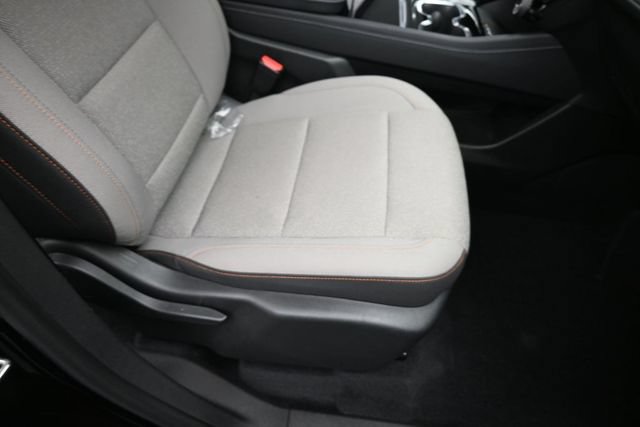 Used 2024 Chevrolet Traverse LT w/ Midnight/Sport Edition AWD/4WD image 30