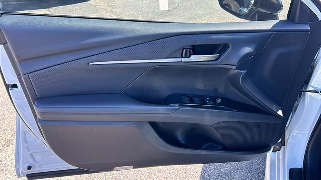 Used 2025 Toyota Camry XSE w/ Premium Package FWD image 16