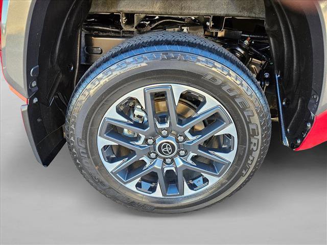 Used 2024 Toyota Tundra Limited image 25