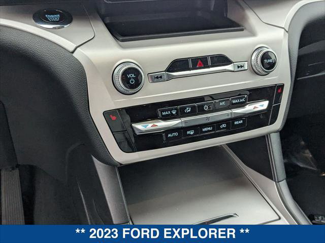 Certified 2023 Ford Explorer XLT image 17