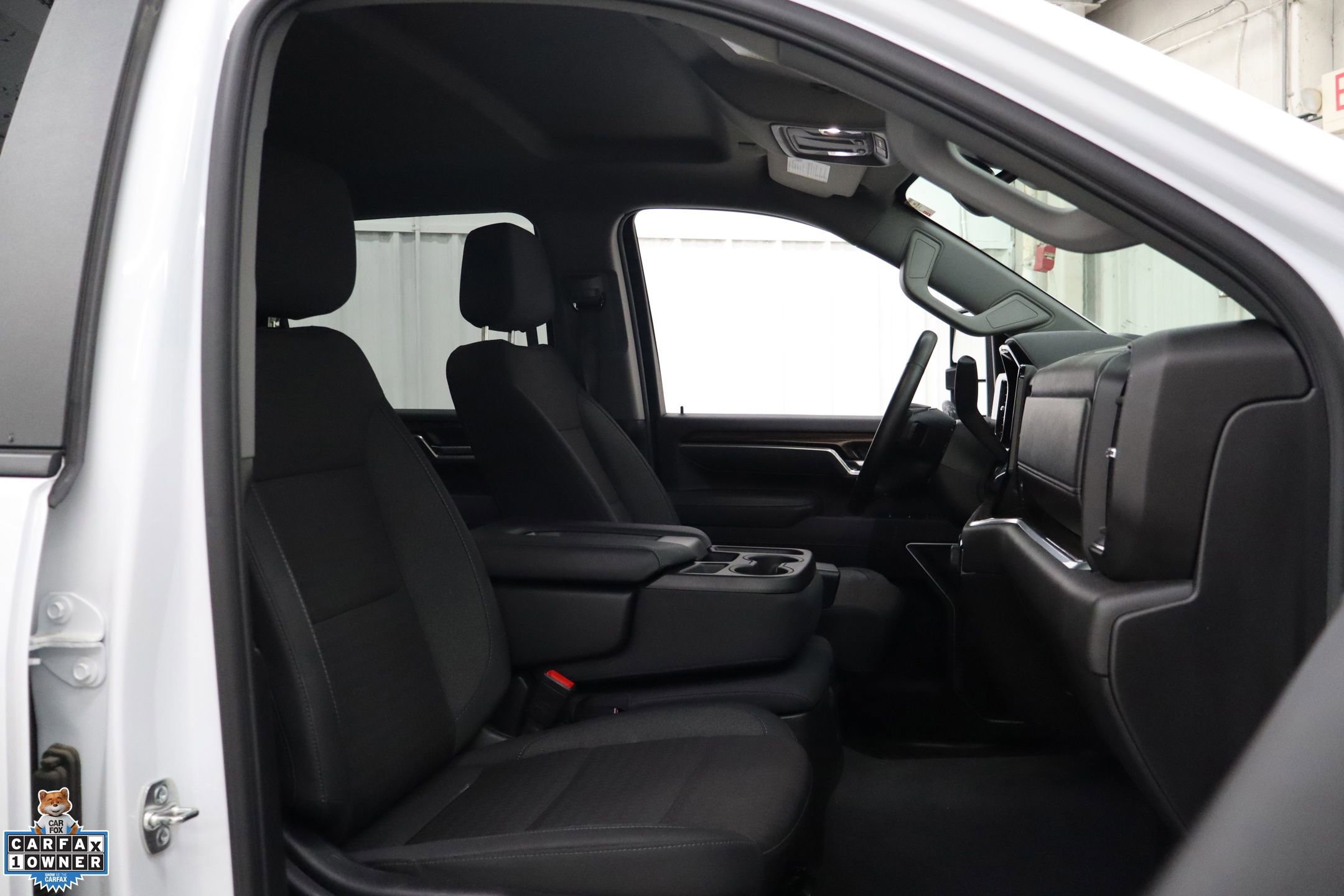 Used 2025 Chevrolet Silverado 2500 LT w/ Safety Package image 28