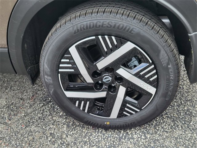 Used 2026 Nissan Kicks SV image 7