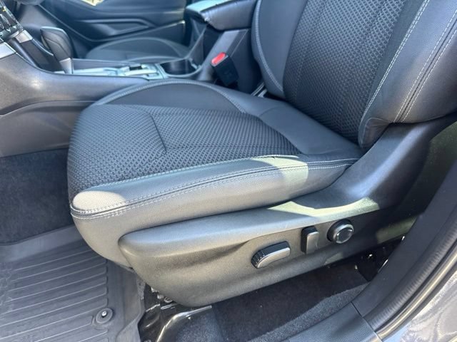 Used 2022 Subaru Forester Premium AWD/4WD image 16