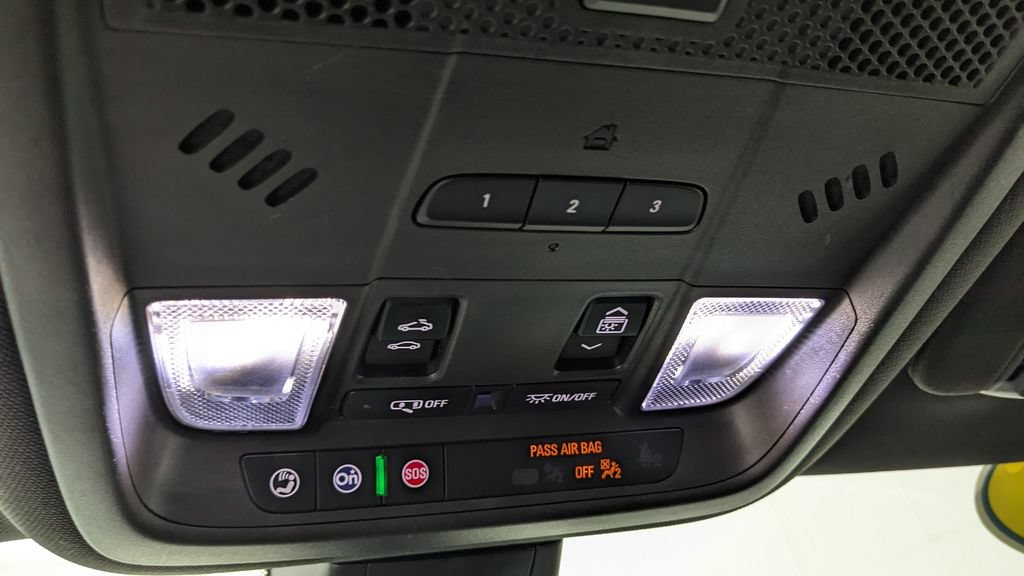 Used 2020 Cadillac XT6 Premium Luxury AWD/4WD image 34