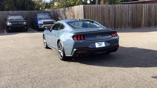 Certified 2025 Ford Mustang GT Premium image 3