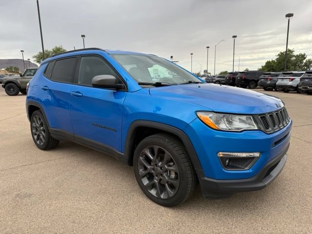 Used 2021 Jeep Compass Latitude FWD image 3