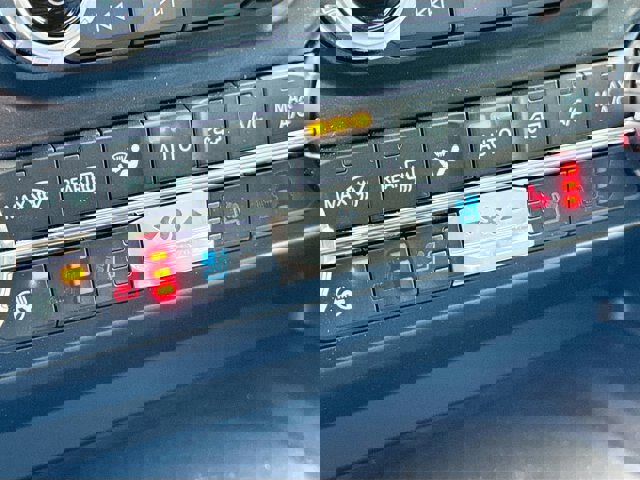 Certified 2024 Ford F150 Platinum w/ Equipment Group 702A High image 20