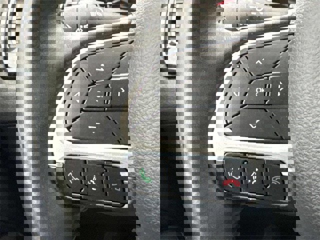 Used 2018 Jeep Compass Limited w/ Navigation Group image 29