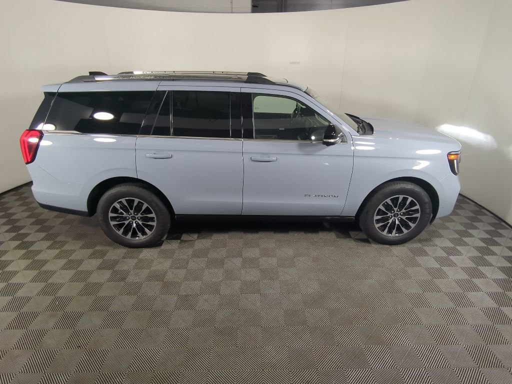 Certified 2025 Ford Expedition Platinum AWD/4WD image 13