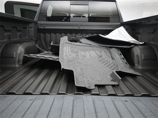 Used 2025 Chevrolet Silverado 1500 LT Trail Boss w/ LT Trail Boss Premium Package image 43