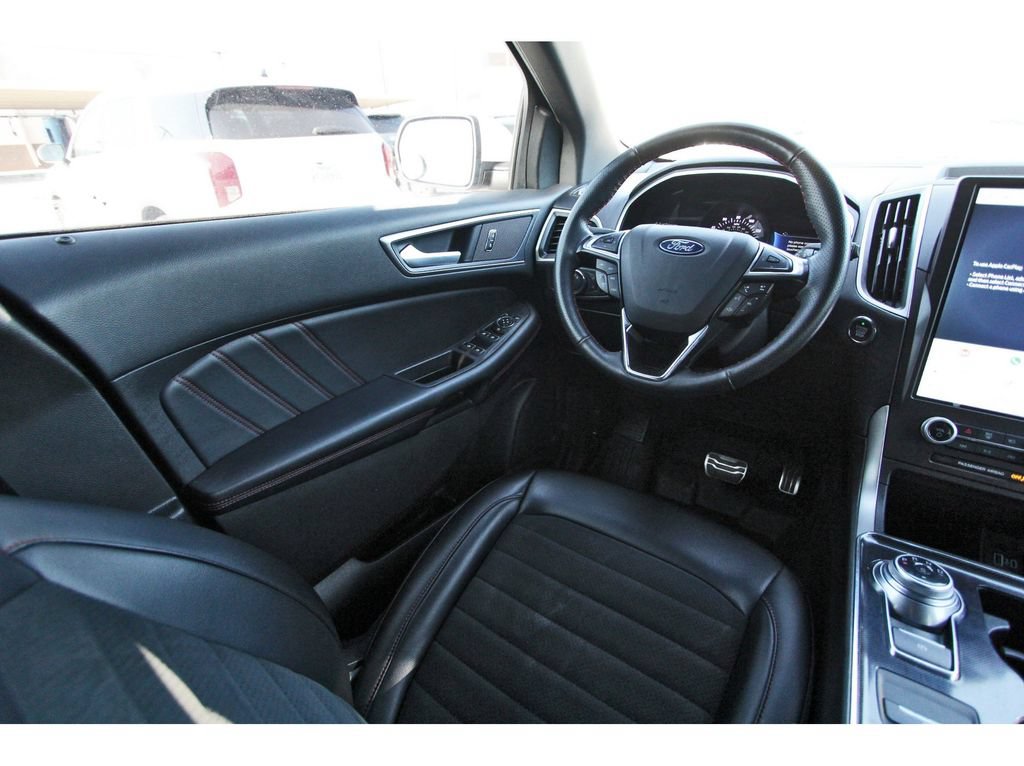 Certified 2021 Ford Edge ST-Line FWD image 11