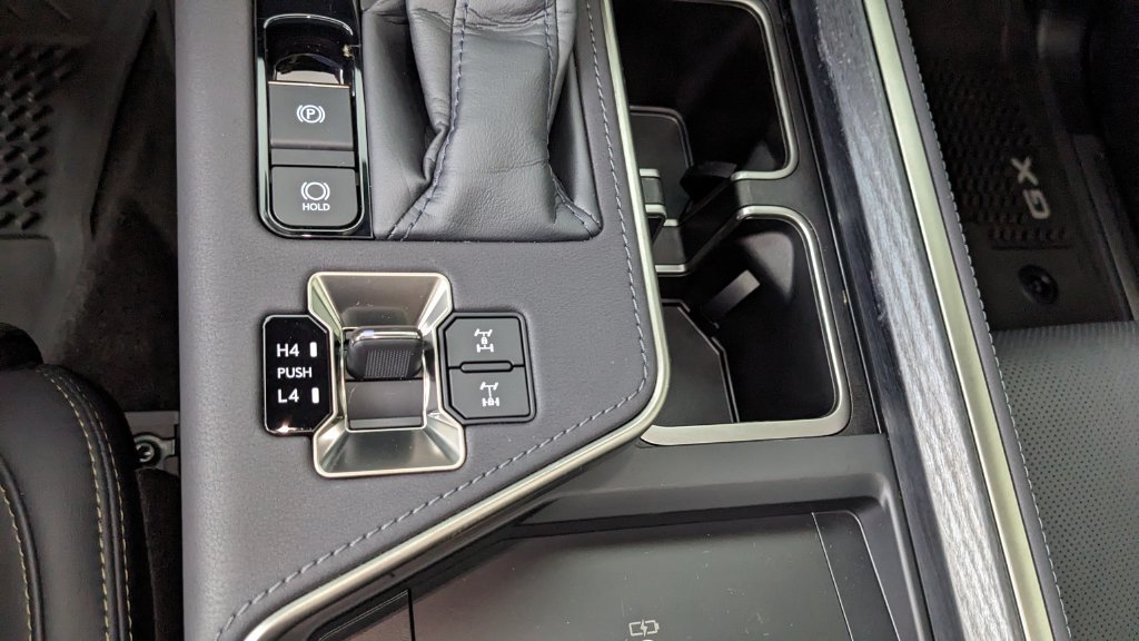 Used 2025 Lexus GX 550 AWD/4WD image 33