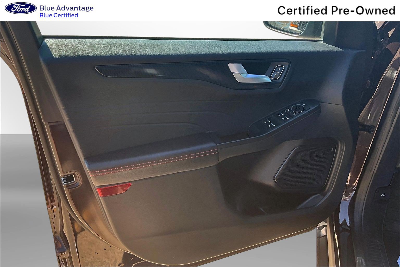 Certified 2023 Ford Escape ST-Line w/ Tech Pack #1 AWD/4WD image 25