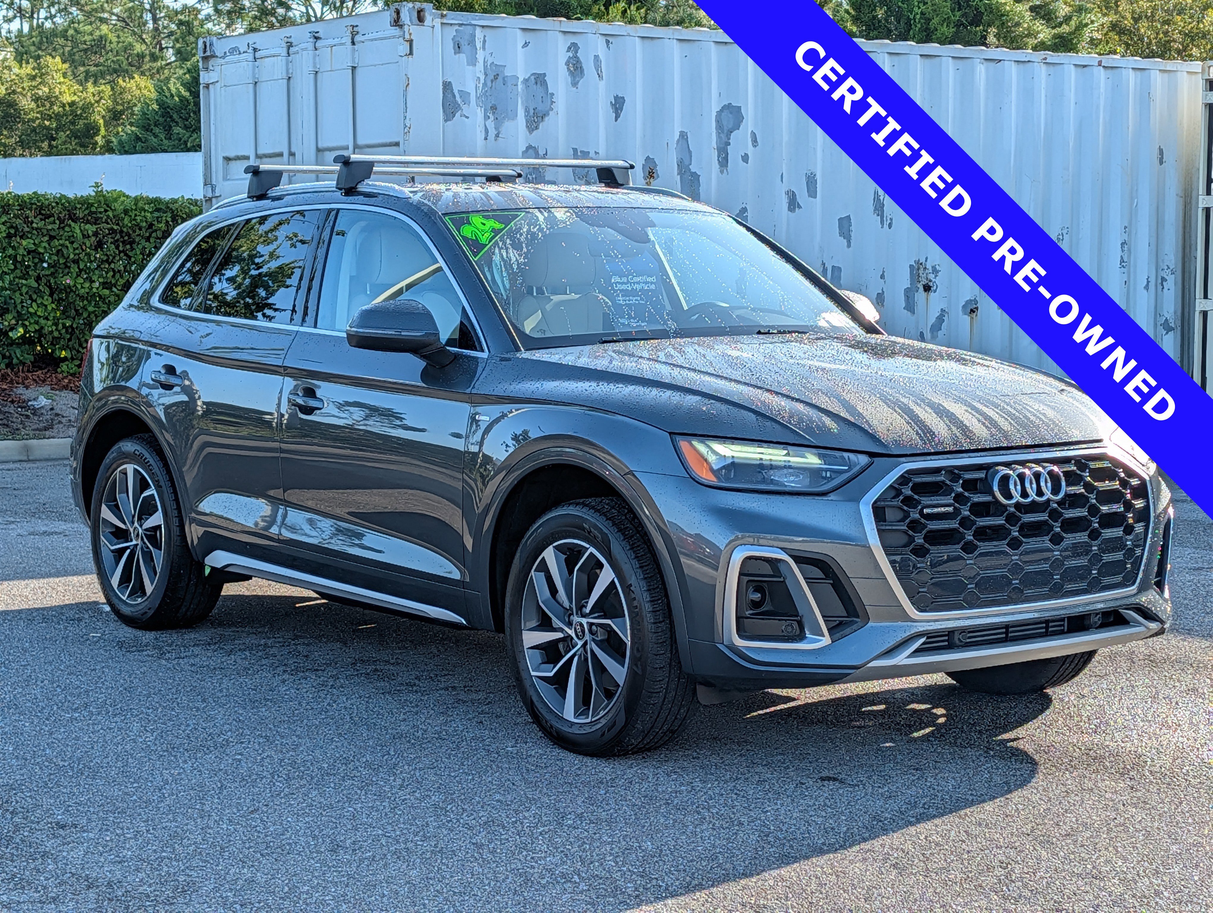 Used 2024 Audi Q5 2.0T Premium w/ Convenience Package AWD/4WD image 2