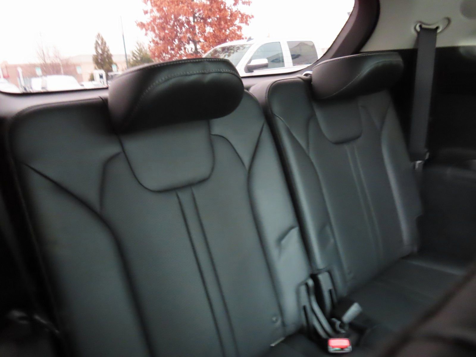 Used 2023 Kia Sorento SX image 38