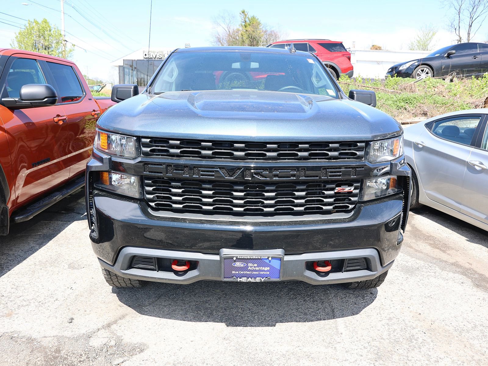 Used 2020 Chevrolet Silverado 1500 Custom Trail Boss w/ Custom Convenience Package image 3