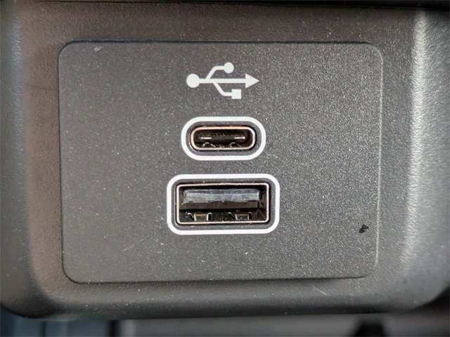 Certified 2025 Ford Maverick XL image 20