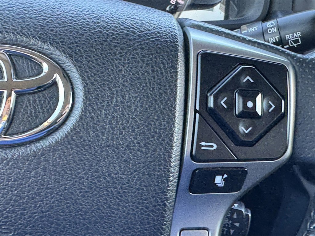 Used 2022 Toyota 4Runner TRD Sport image 17