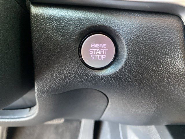 Used 2025 Kia Sorento EX image 25