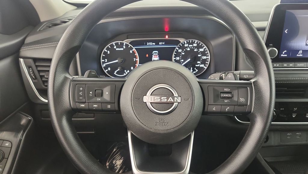Used 2024 Nissan Rogue S AWD/4WD image 12
