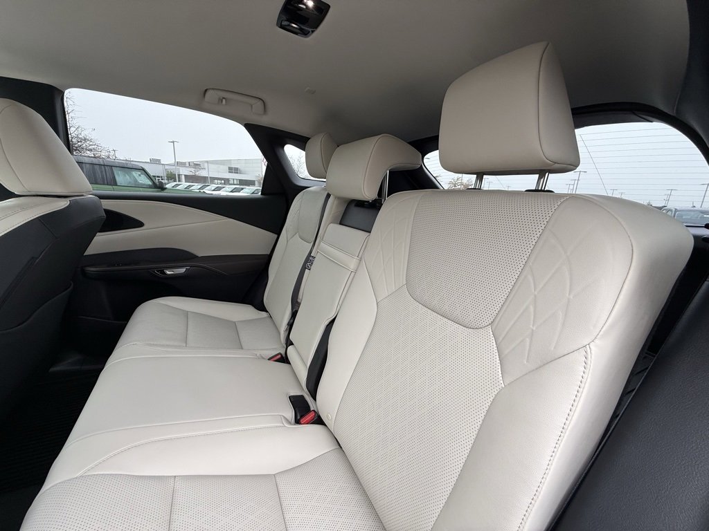 Used 2025 Lexus RX 350 Premium Plus image 27