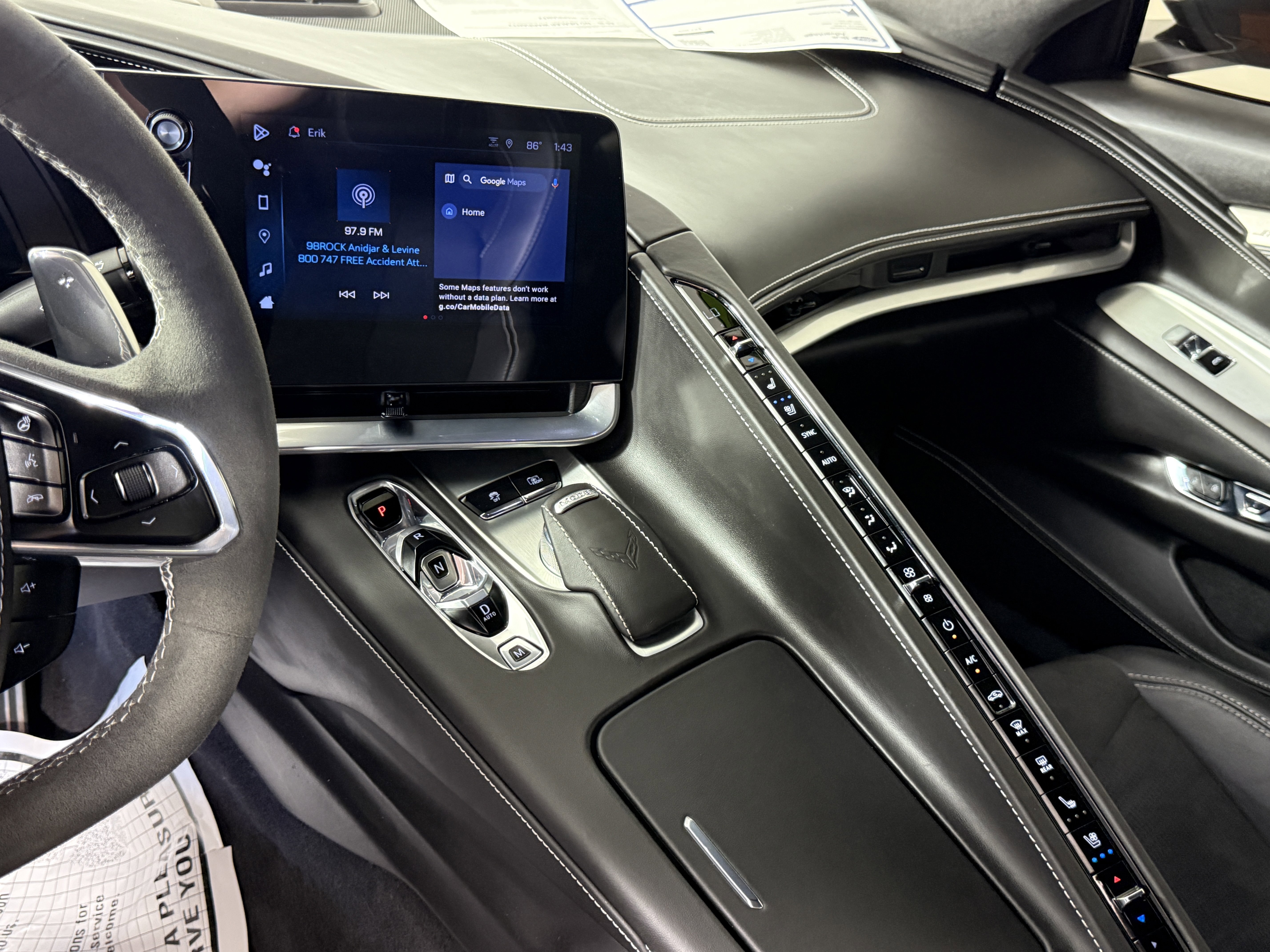 Used 2024 Chevrolet Corvette Stingray Premium Conv w/ Battery Protection Package image 13