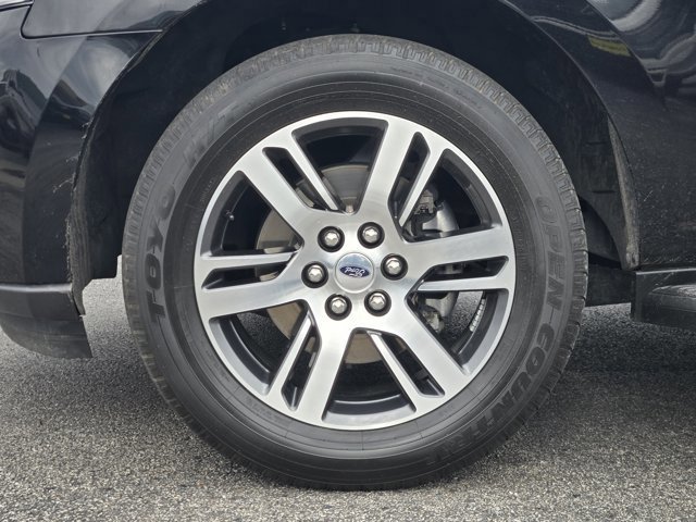 Certified 2024 Ford Expedition Limited image 10