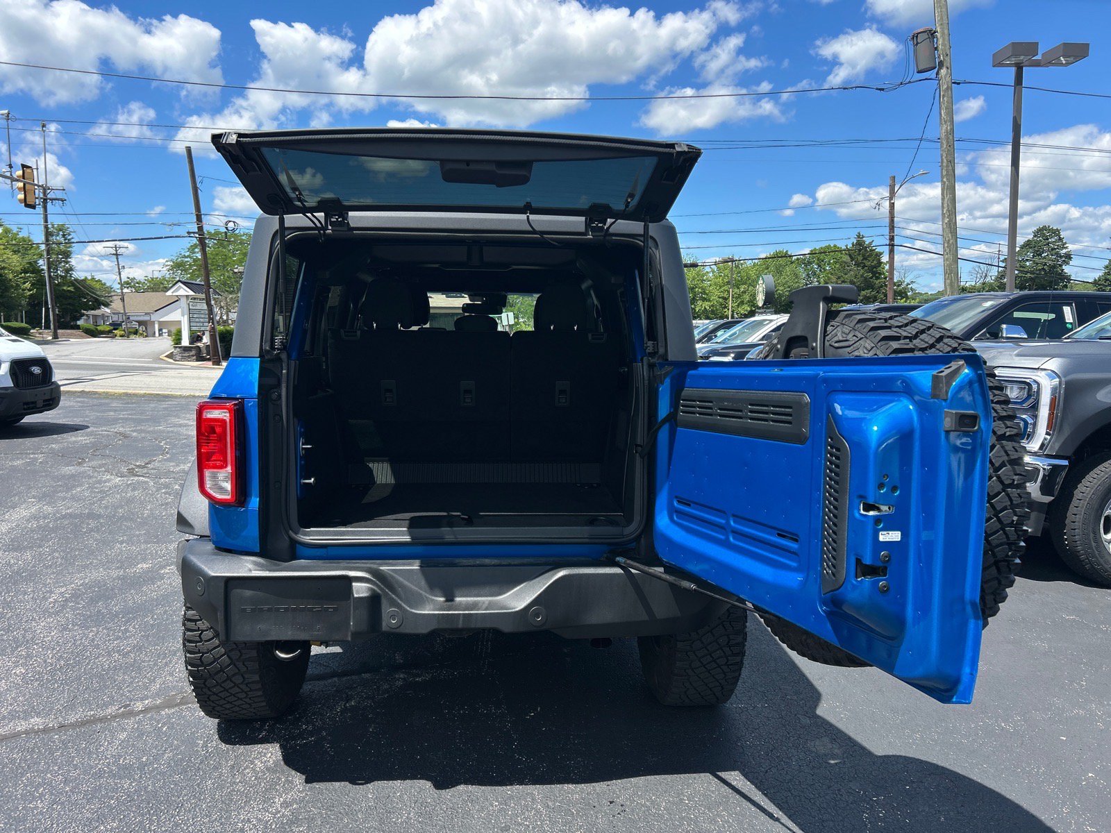 Certified 2023 Ford Bronco Big Bend w/ Sasquatch Package AWD/4WD image 14