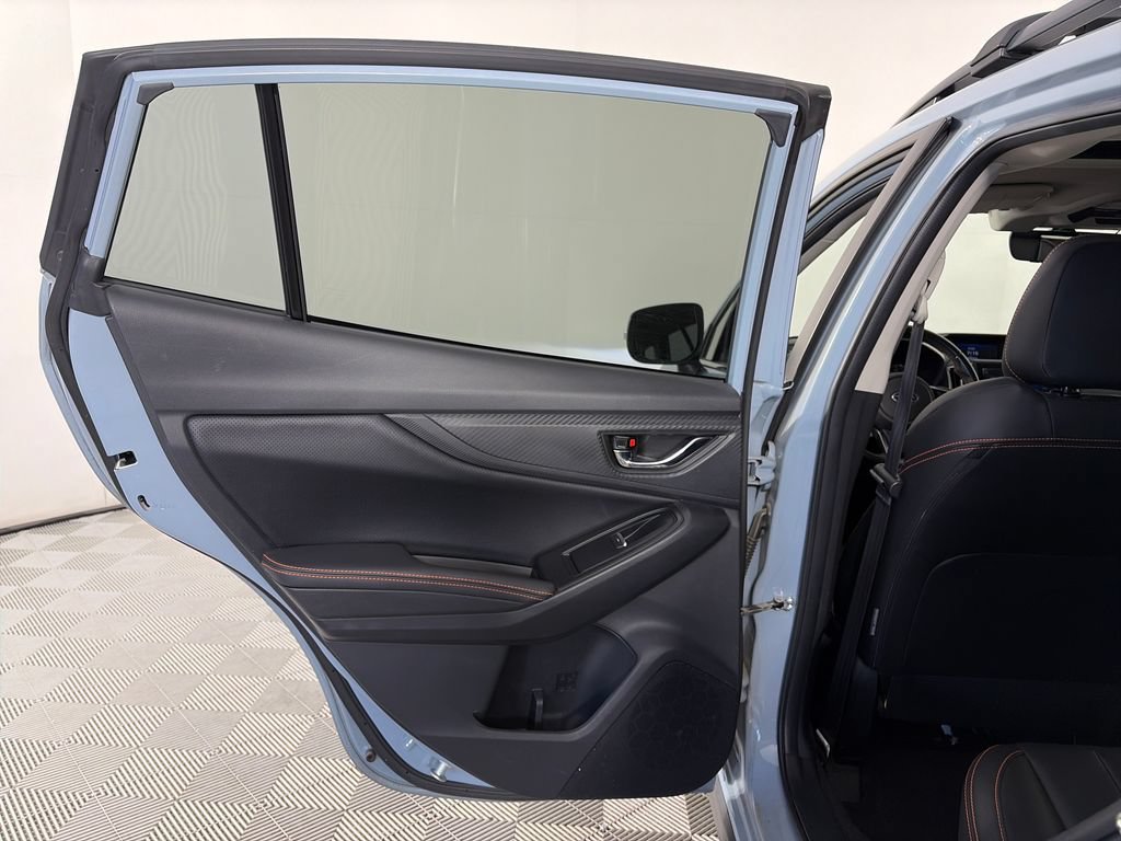 Used 2019 Subaru Crosstrek 2.0i Limited w/ Moonroof Package AWD/4WD image 12