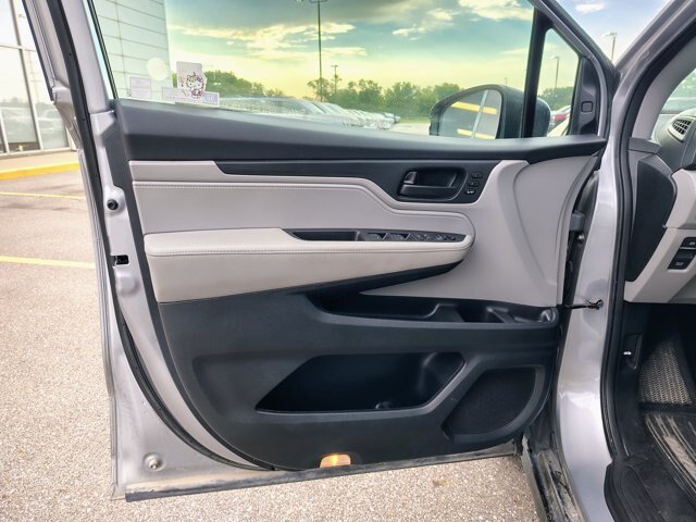 Used 2022 Honda Odyssey EX-L image 9