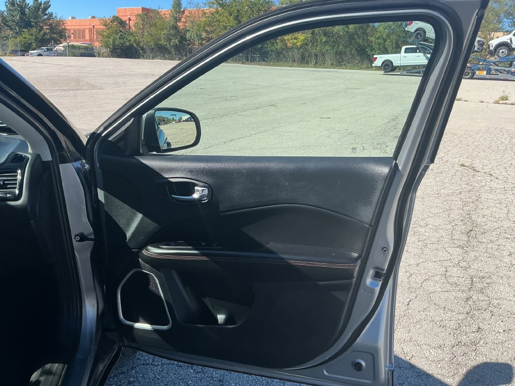 Used 2021 Jeep Compass Limited AWD/4WD image 22