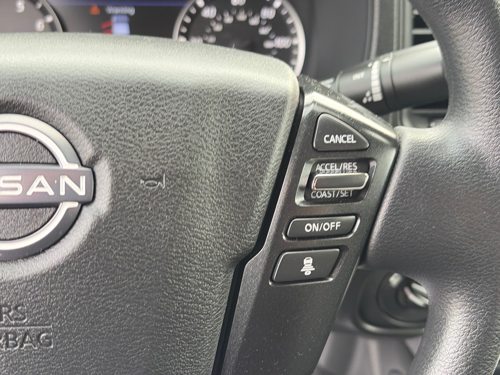Used 2024 Nissan Frontier S w/ Technology Package AWD/4WD image 15