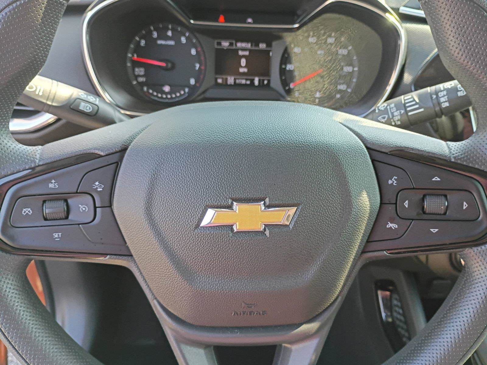 Used 2023 Chevrolet TrailBlazer LT w/ Convenience Package AWD/4WD image 12