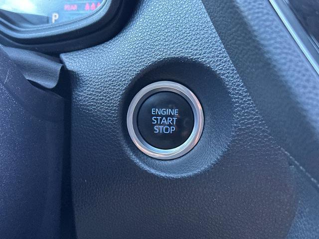 Used 2022 Toyota Corolla Cross LE image 21