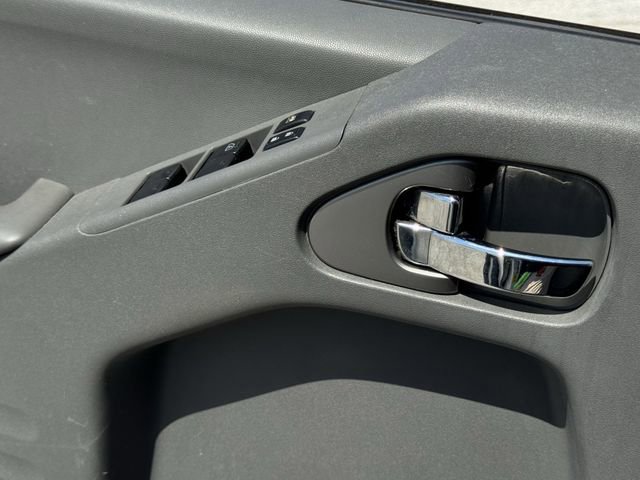 Used 2018 Nissan Frontier SV RWD image 22