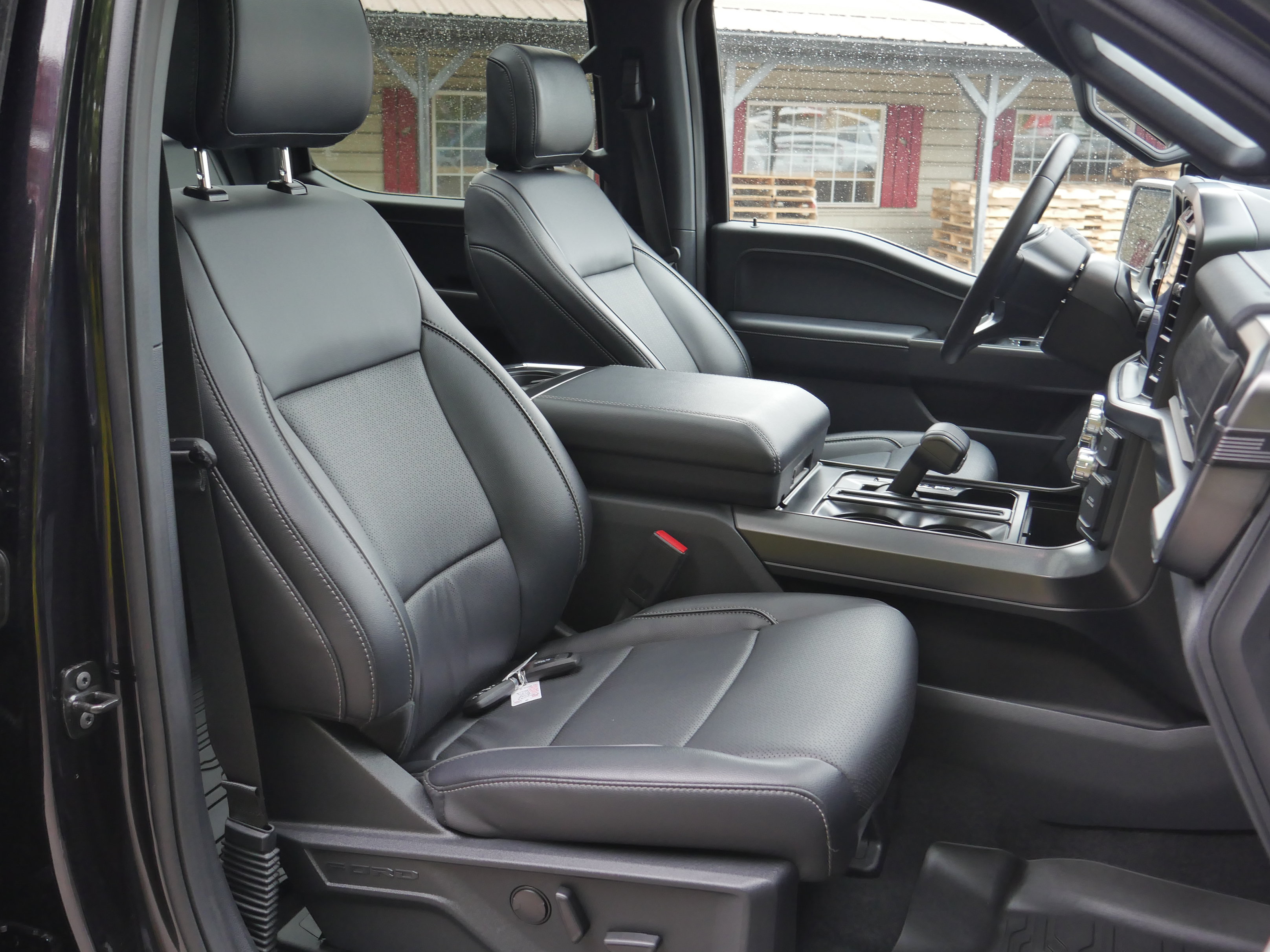 Certified 2025 Ford F150 Lariat AWD/4WD image 31