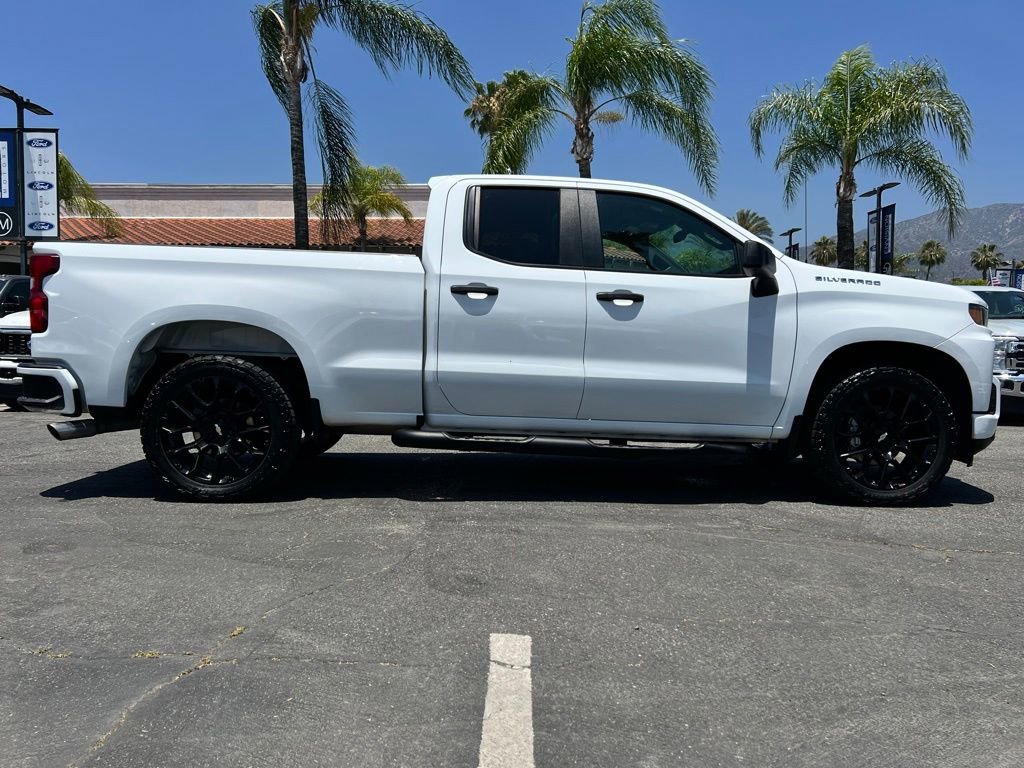 Used 2022 Chevrolet Silverado 1500 Custom RWD image 16