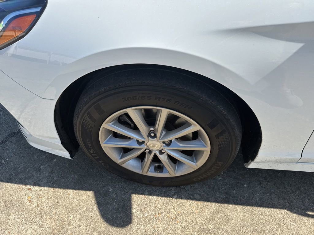 Used 2019 Hyundai Sonata SE image 19