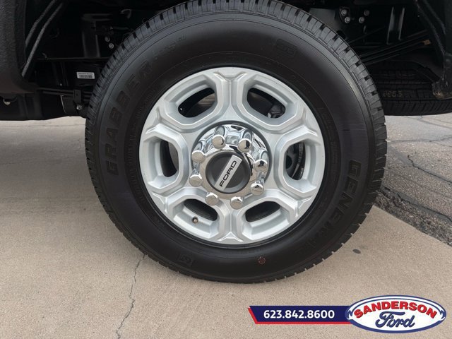 Certified 2025 Ford F350 XLT image 9