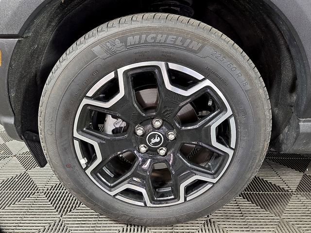 Certified 2025 Ford Bronco Sport Outer Banks w/ Outer Banks Tech Package+ image 8