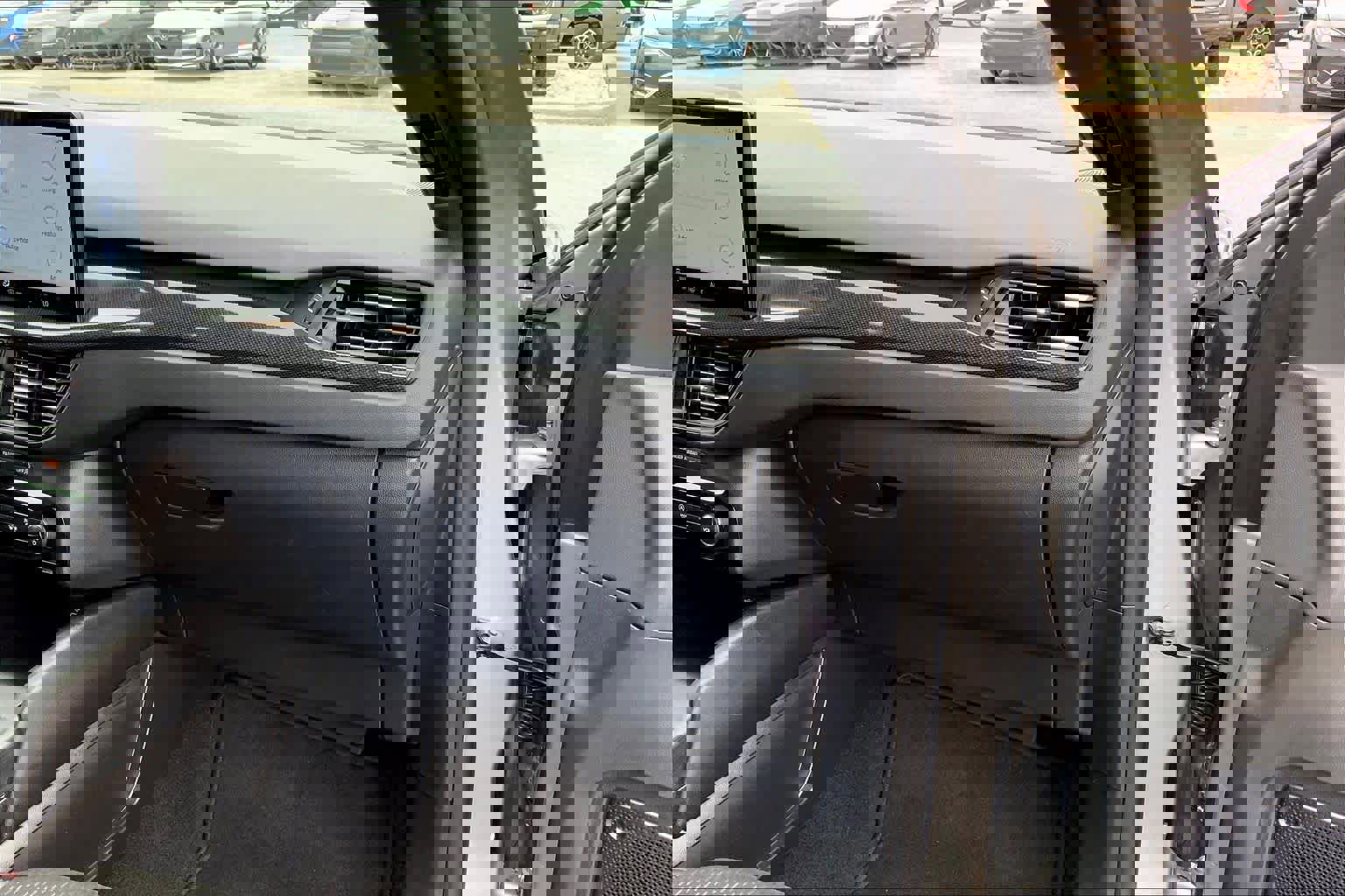 Certified 2024 Ford Escape ST-Line w/ Tech Pack #1 image 19