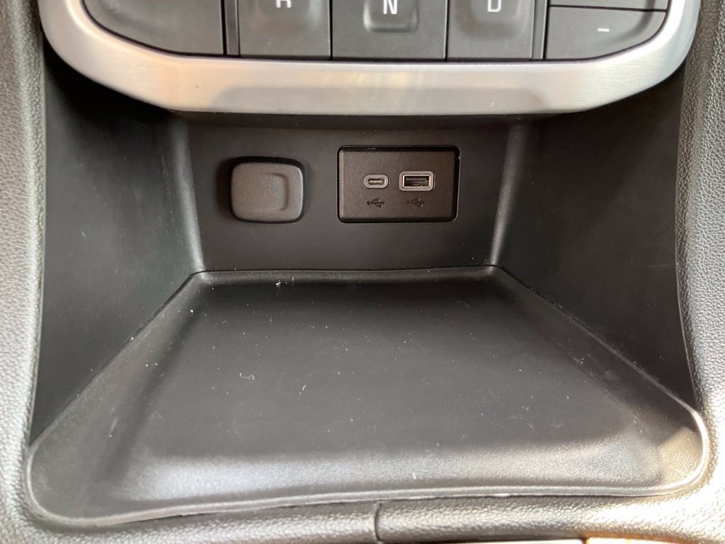 Used 2020 GMC Acadia SLE w/ Driver Convenience Package AWD/4WD image 10