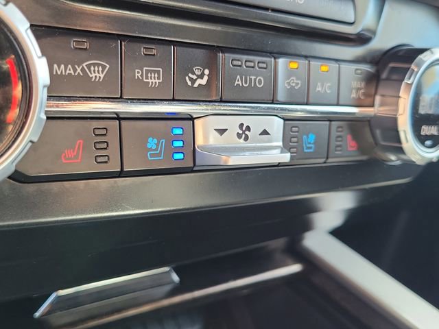 Certified 2022 Ford F250 Lariat w/ Lariat Ultimate Package image 16