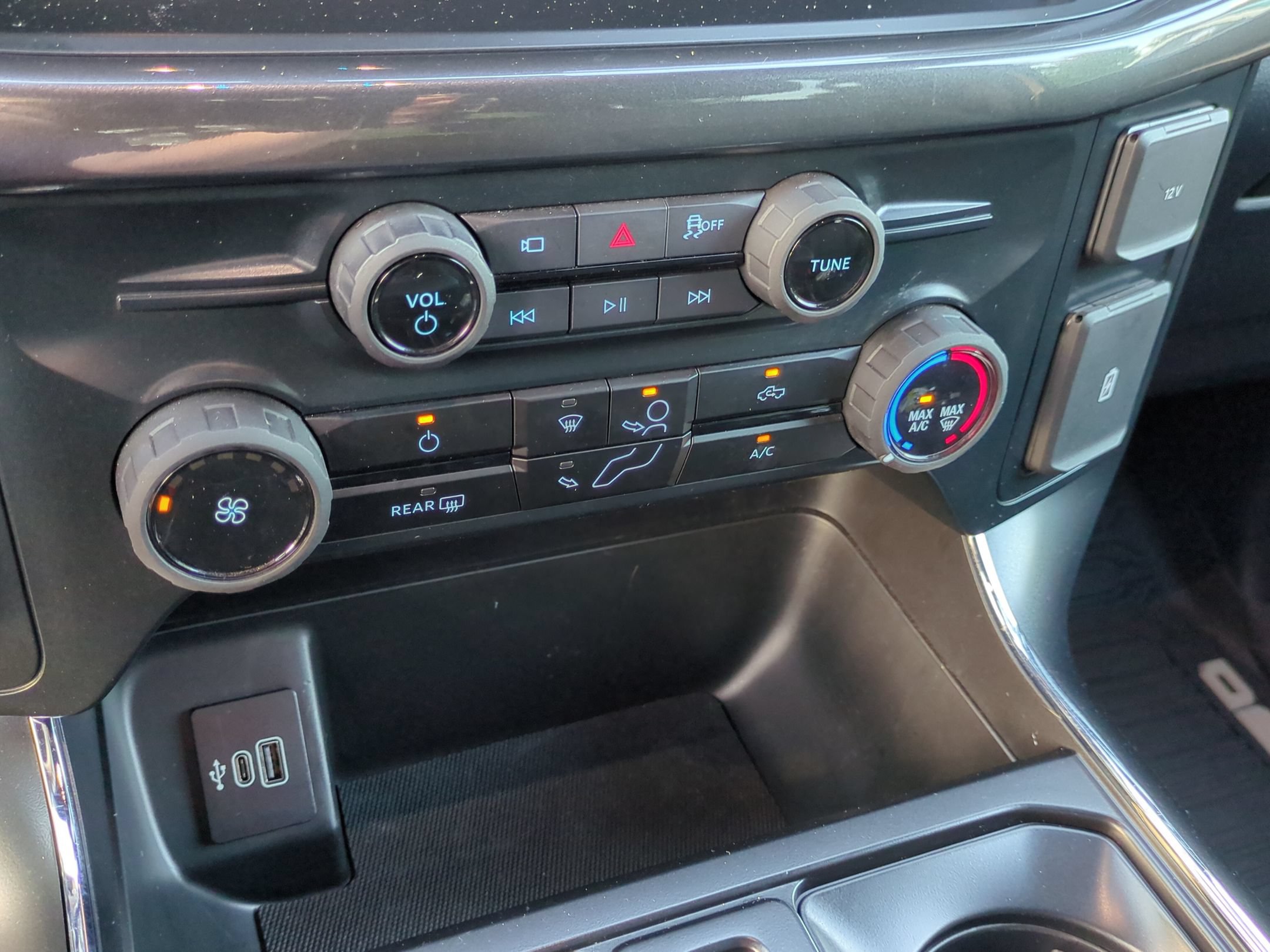 Certified 2025 Ford F150 STX AWD/4WD image 26