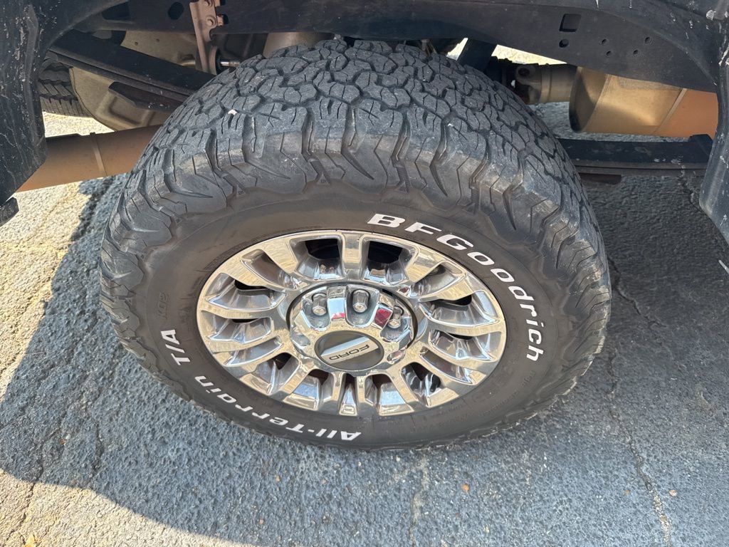 Certified 2020 Ford F250 XLT w/ XLT Premium Package image 17